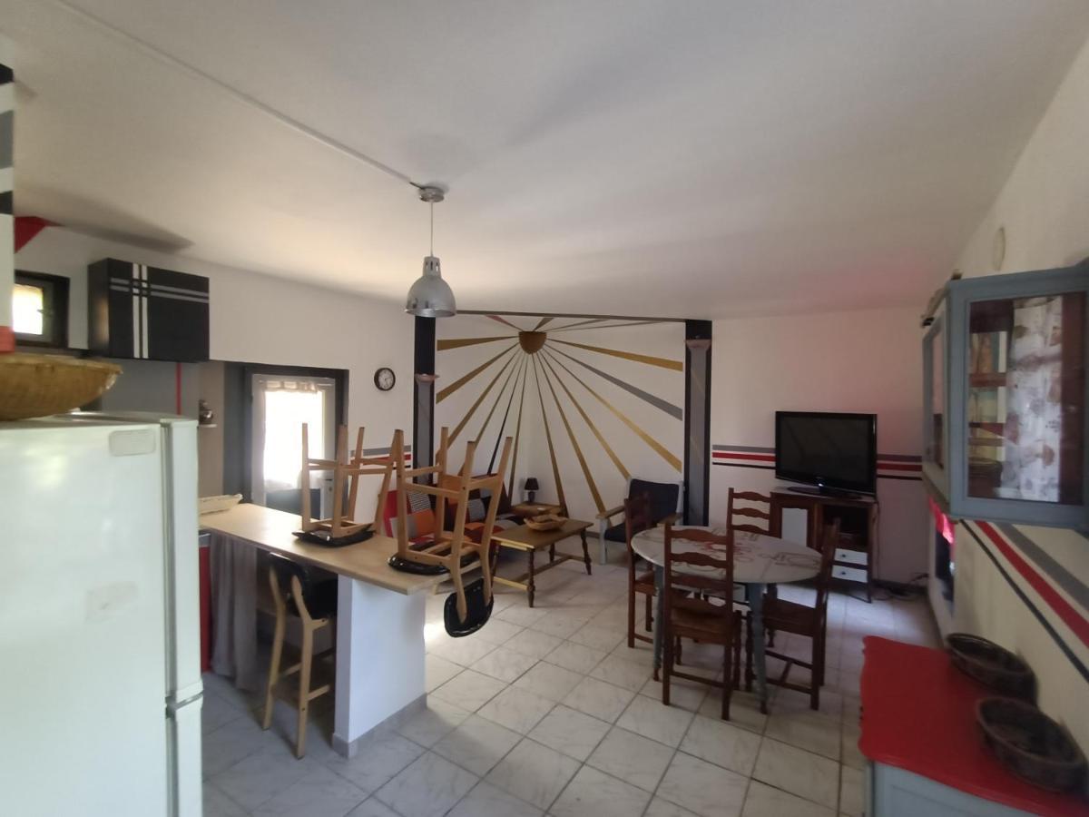 شقة Location Saisonniere Curiste مونتيسكوي المظهر الخارجي الصورة